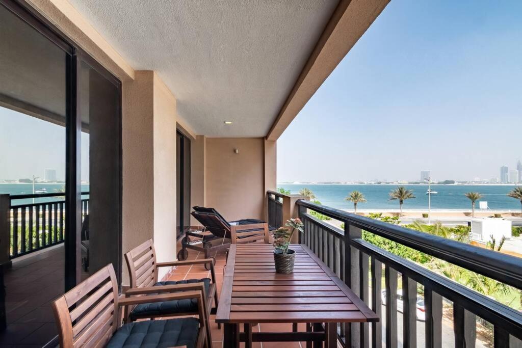 First Class 1br In Royale On The Palm Apartment